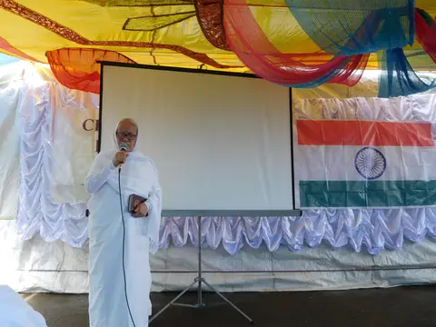 MOTHER KENEYLIE TEP PRONOUNCING THE BENEDICTION 